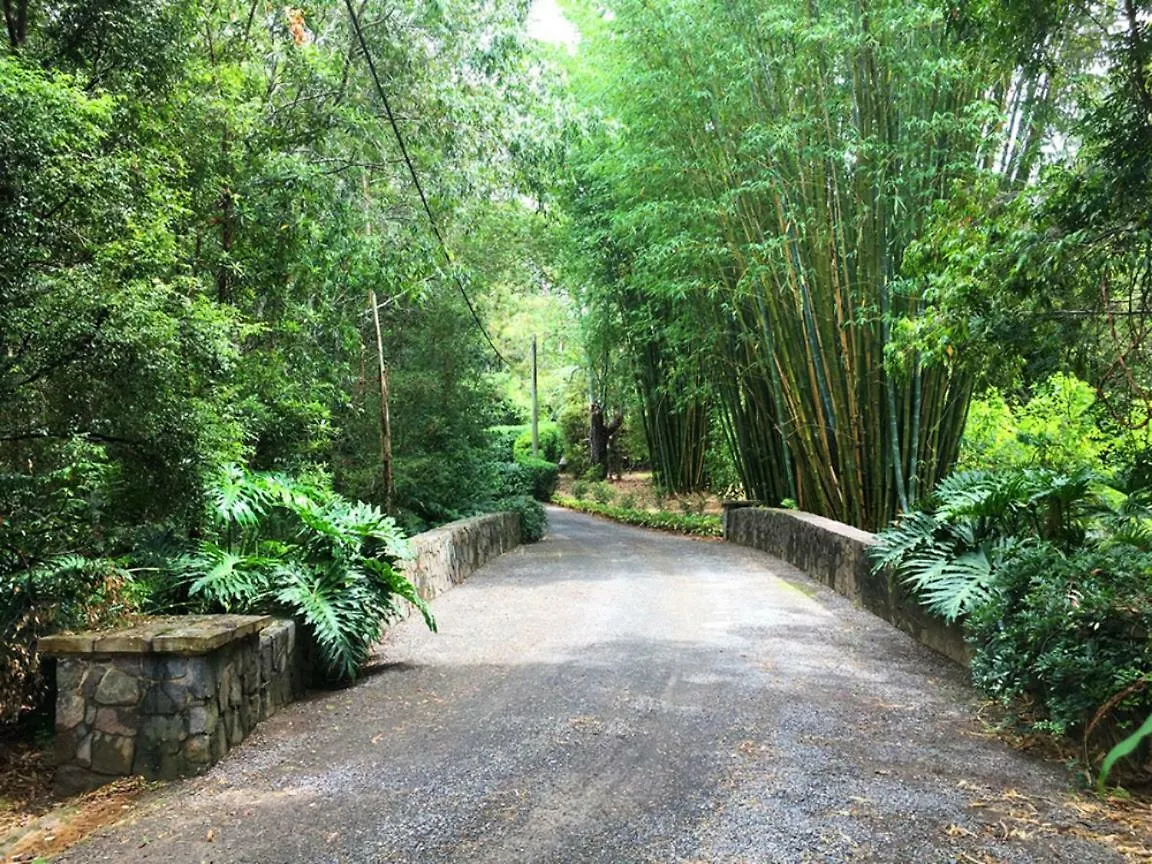 Mango Hill Farm location